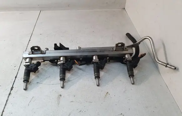 BMW 1 E81 E87 Fuel injection system set 7530420
