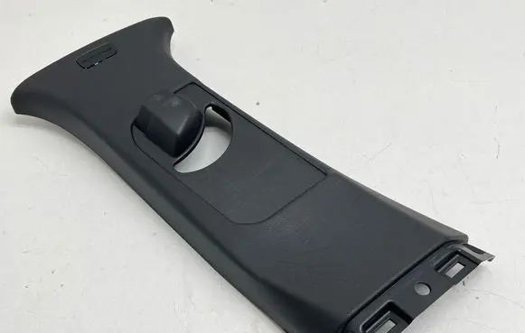 Jeep Grand Cherokee WL (B) pillar trim (top) 102611073DB 102611070DBR 01312023