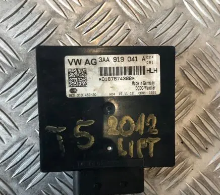 Volkswagen Multivan T5 Voltage converter/converter module 3AA919041A