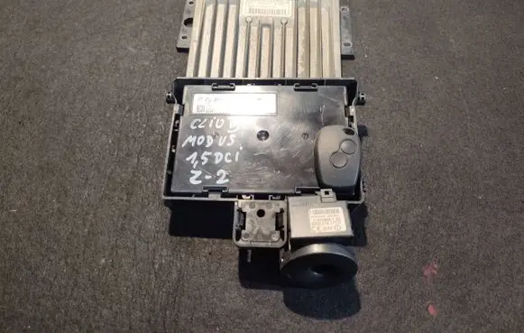 Renault Modus Engine control unit/module 8200399038 R0410B034C 8200619409