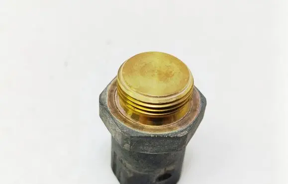 Coolant temperature sensor