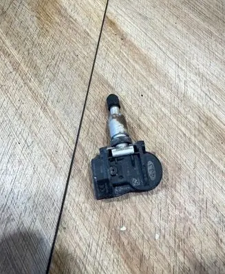 Chrysler 300 - 300C Tire pressure sensor 56029527AA
