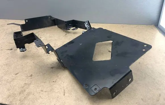 BMW X5 E53 Navigation GPS unit bracket/holder 84136910112 6910112