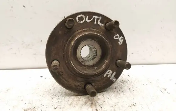 Mitsubishi Outlander Rear wheel bearing hub 