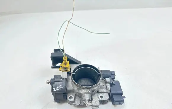 Citroen C5 Throttle valve 9642473280 0701A 01739