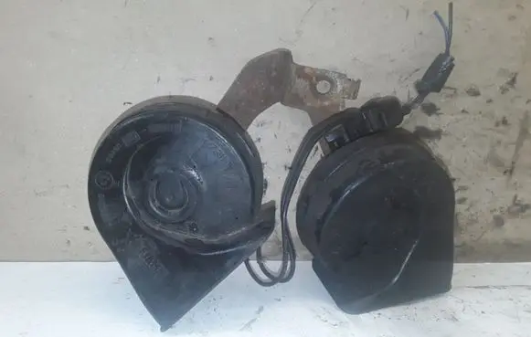 Renault Laguna III Horn signal E355306