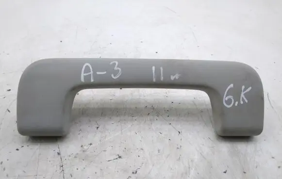 Audi A3 S3 A3 Sportback 8P Rear interior roof grab handle 8P0857607M