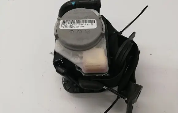 BMW X3 F25 Front seatbelt 0717F1I2Q9