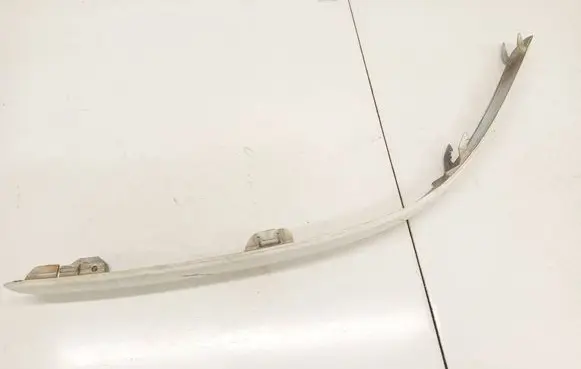 Toyota Avensis T250 Front bumper splitter molding 5271205020