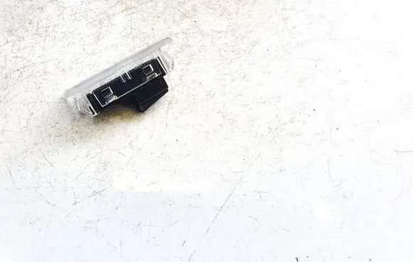 Tesla Model Y Other interior light 1007151-70-e