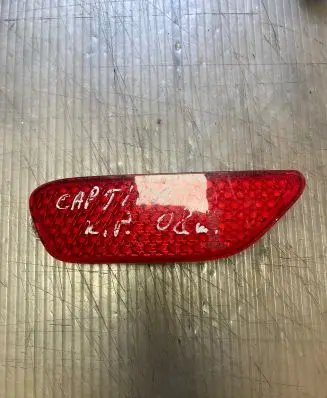 Chevrolet Captiva Rear tail light reflector 96626981