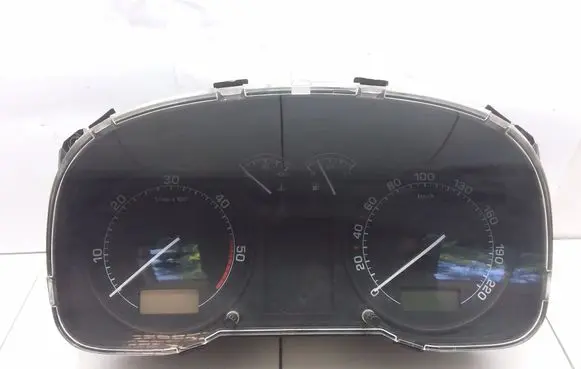 Skoda Octavia Mk1 (1U) Speedometer (instrument cluster) 1U0920811F 88311322