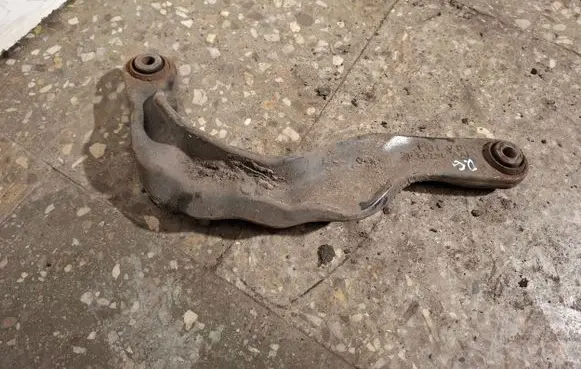 Volvo V60 Rear control arm 31406736