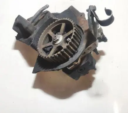 Renault Laguna II Fuel injection high pressure pump 0445010031 8200055072