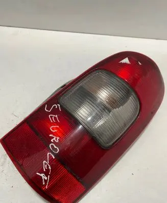 Opel Sintra Rear/tail lights 10432602 10432600 SAEAIRSTPPA95
