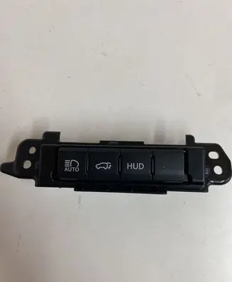 Tailgate opening switch