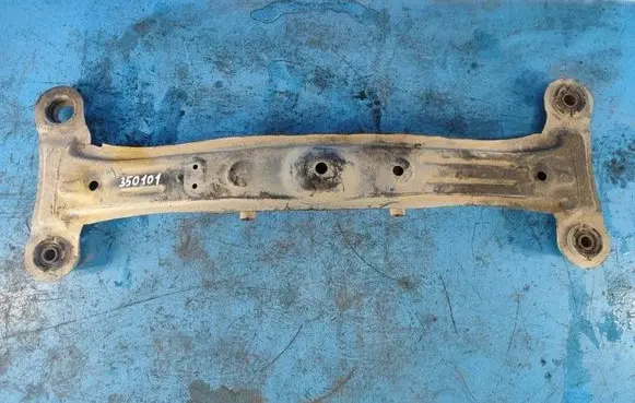 Lexus ES 250 - 300 - 330 Rear coil spring 5120633040