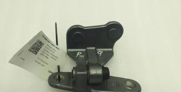 Mercedes-Benz E W212 Rear door lower hinge A047058