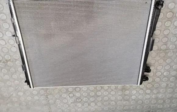 BMW i4 Coolant radiator 8666811