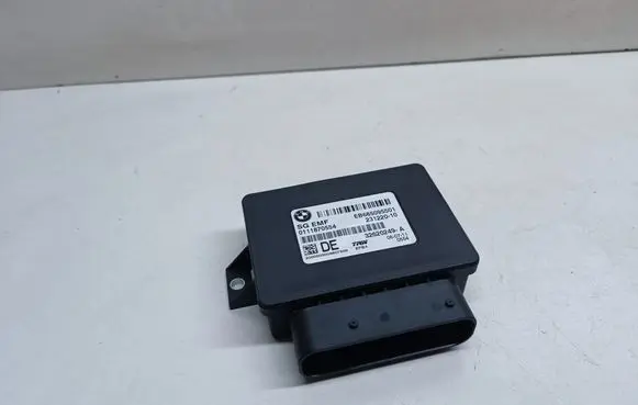 BMW X3 F25 Hand brake control module 6850955
