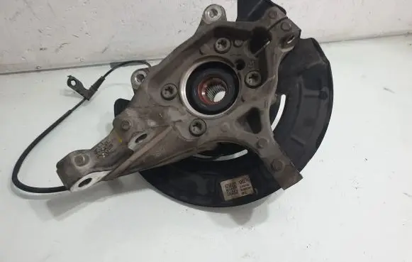 Hyundai Santa Fe Front wheel hub 51700S1100