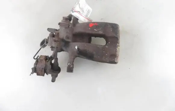 Opel Astra G Rear brake caliper
