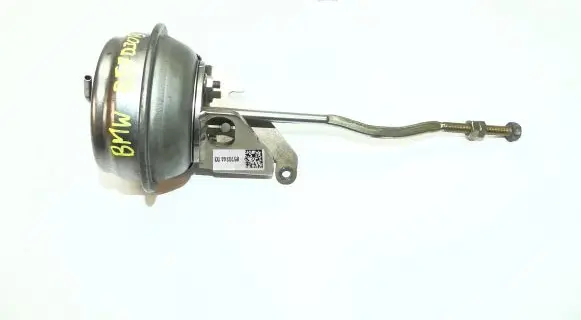 BMW 7 G11 G12 Turbo system vacuum part 8570244