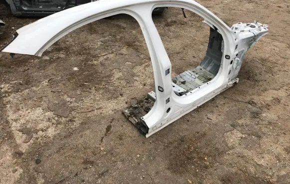 Alfa Romeo Giulia Front quarter panel 