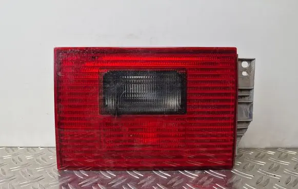 Volkswagen Sharan Tailgate rear/tail lights 7M3945111A