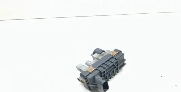 BMW 1 E81 E87 Turbine electric control actuator 781751 6NW009660