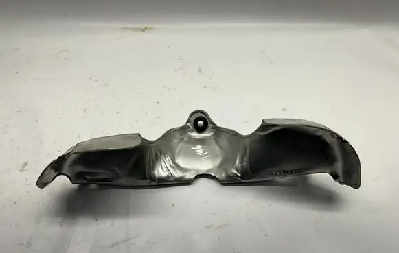 Chevrolet Camaro Heat shield in engine bay 25201612