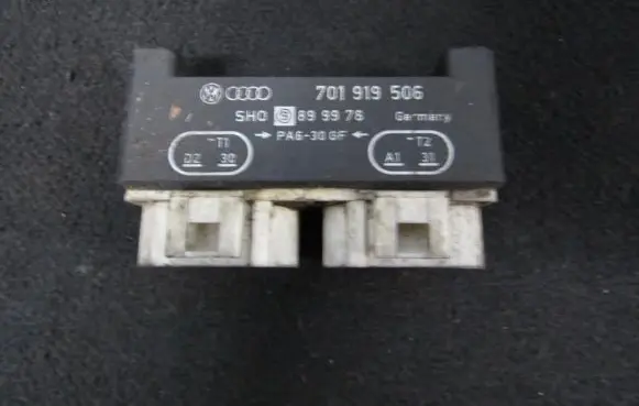 Volkswagen Sharan Coolant fan relay 701919506 899978