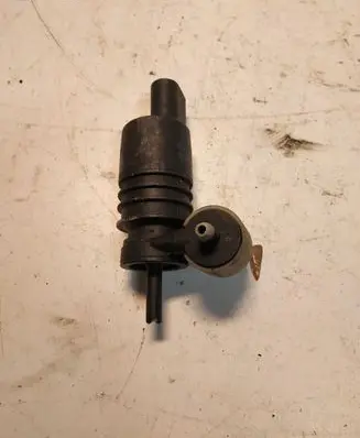 Audi A3 S3 8P Windscreen/windshield washer pump