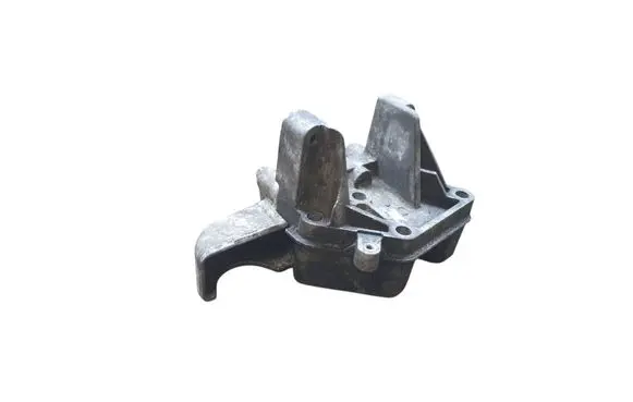 Renault Master II Engine mounting bracket 8200454462