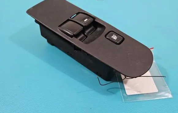 Mitsubishi Colt CZ3 Electric window control switch 8608A179 IMPRK1381064