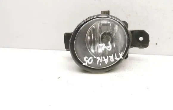 Nissan X-Trail T30 Front fog light 89203561