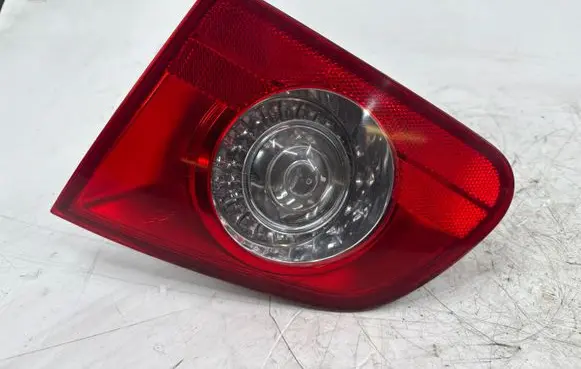 Volkswagen PASSAT B6 Tailgate rear/tail lights 3C9945094