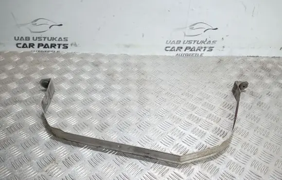 Land Rover Range Rover L322 Fuel tank mounting bracket 
