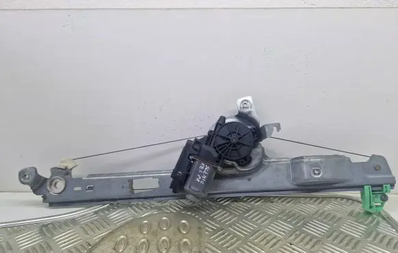 Renault Scenic II - Grand scenic II Front door window regulator with motor 440726F