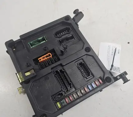 Ford Galaxy Fuse module 7M3962258AF