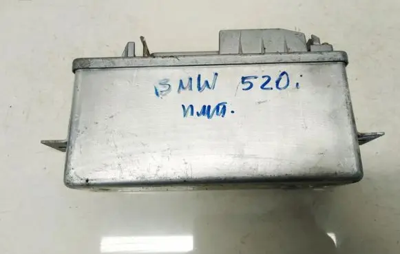 BMW 5 E34 ABS control unit/module 0265103047 46306939