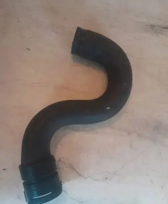 Volvo V70 Engine coolant pipe/hose S4000250