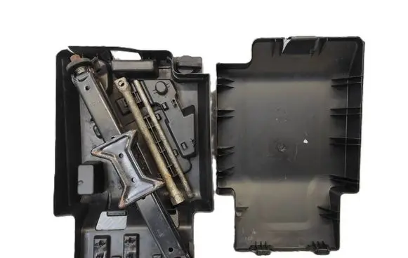 Peugeot Boxer Tool box 1365078080
