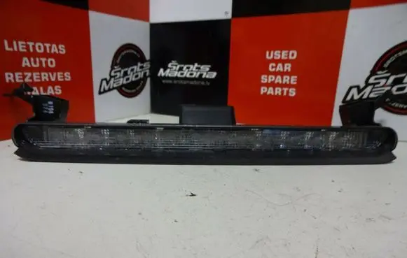 Volvo V70 Third/center stoplight 31395806