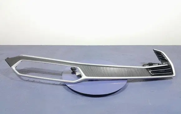 BMW X7 G07 Side skirt rear trim 9399470