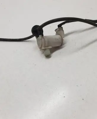 Hyundai Terracan Windscreen/windshield washer pump 2224655A