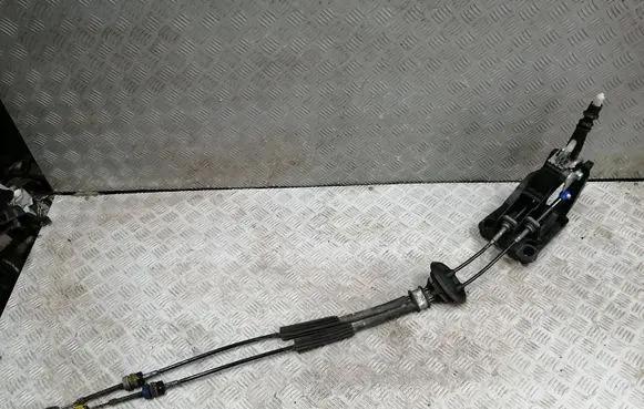 Citroen DS3 Gear shift cable linkage 
