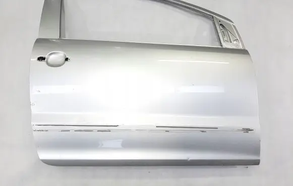 Volkswagen Fox Door (2 Door Coupe) 5Z3831312