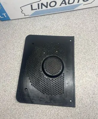 BMW 5 E60 E61 Subwoofer grill/trim 6976960
