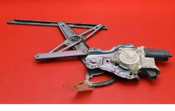 Toyota Avensis Verso Front door window regulator with motor 6982005050